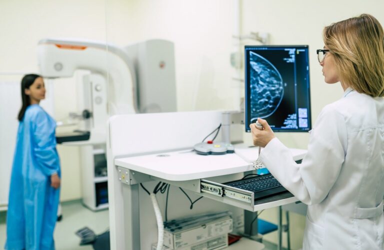 Dia Nacional na Mamografia | Diretor da MedPlus, Tiago Simões Leite alerta sobre a necessidade de radiologistas