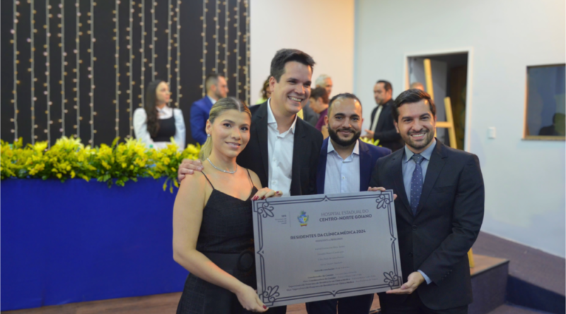 O Hospital Estadual do Centro-Norte Goiano - HCN forma sua primeira turma de residentes em Clínica Médica e destaca a importância do polo de ensino e saúde no interior de Goiás. Unidade gerida pelo Instituto de Medicina, Estudos e Desenvolvimento - IMED